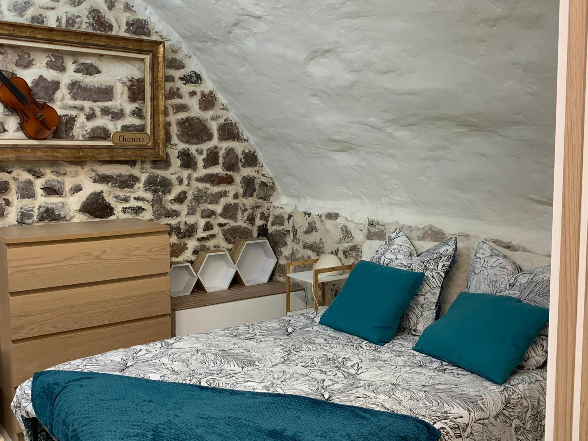 Apartmán Dans Le Charme De La Pierre La Garde  Exteriér fotografie